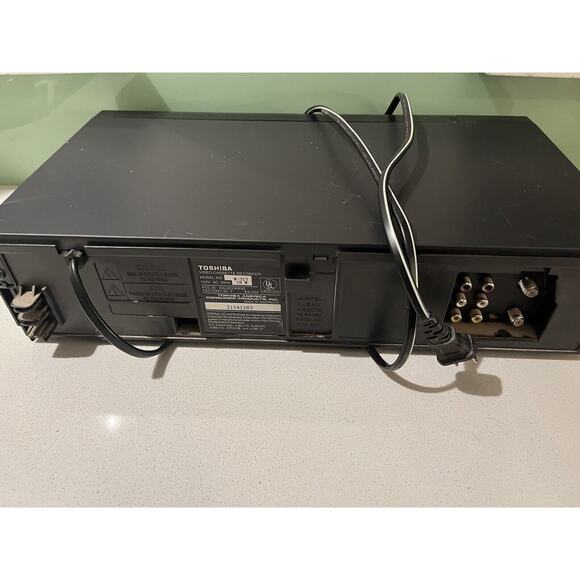 TOSHIBA W-714 VHS VCR Player *Remote Not Included* Works Great! Free Shipping! - Picture 6 of 8